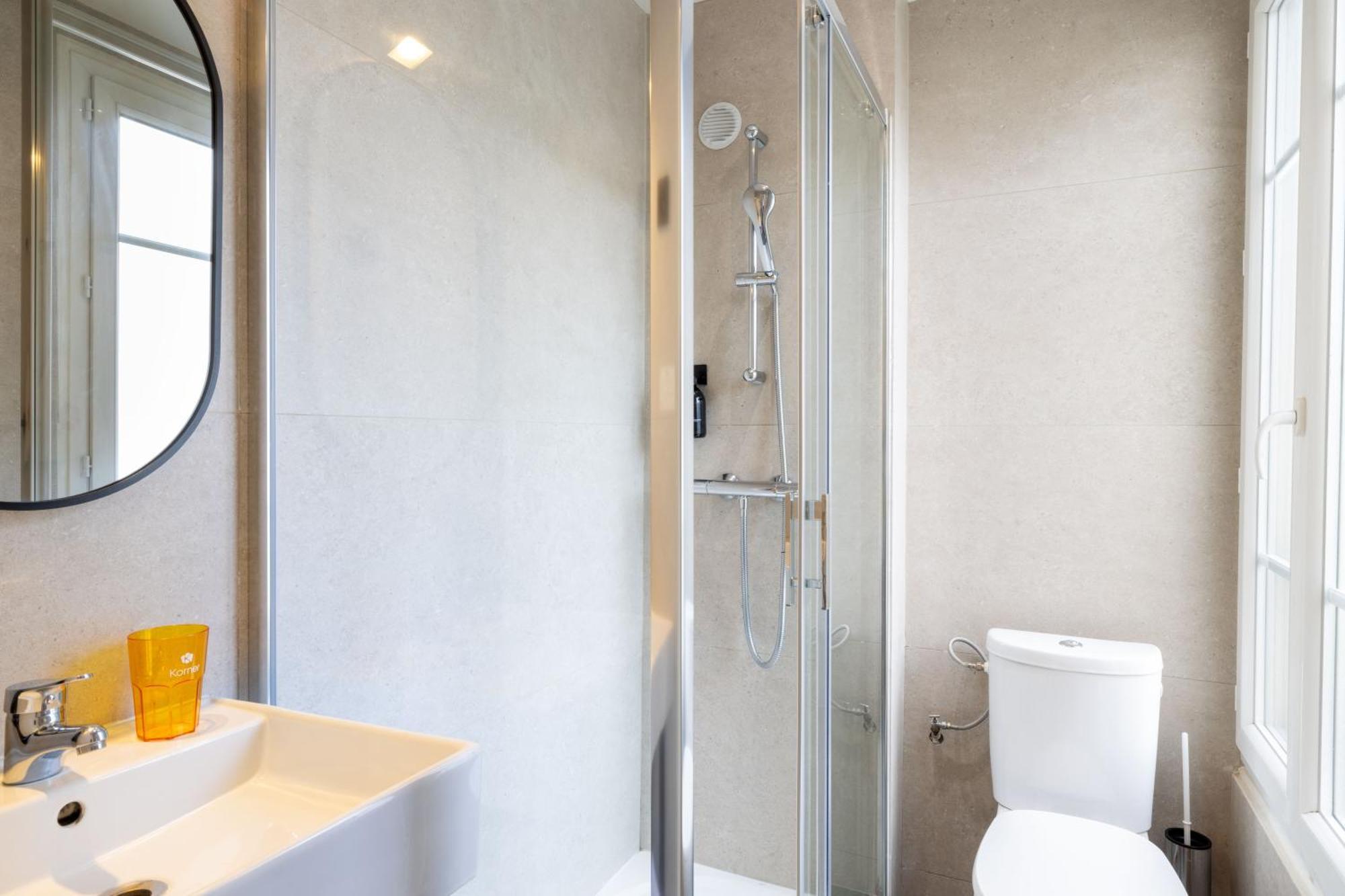 Korner Montmartre Hotel Paris Luaran gambar