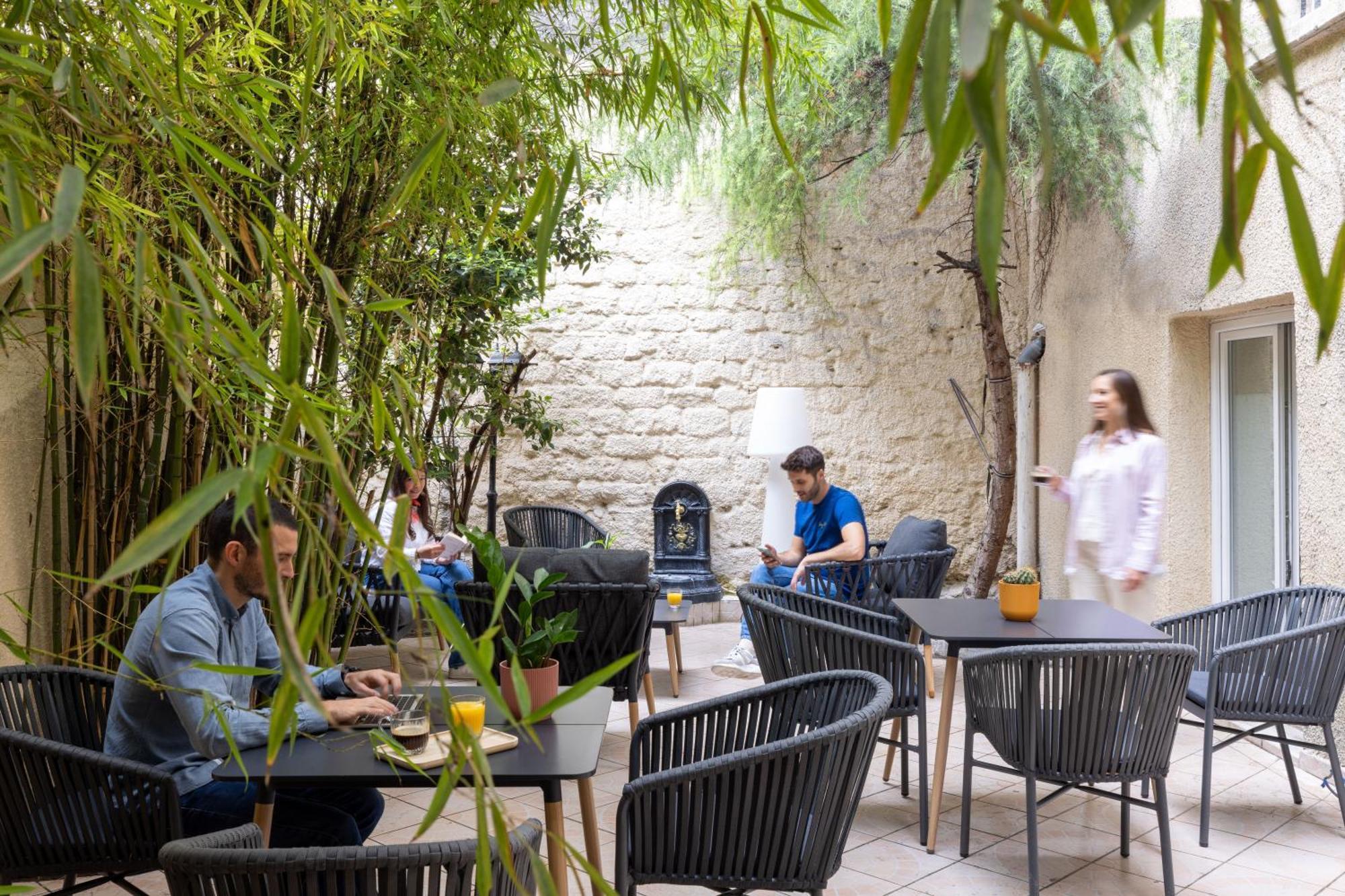 Korner Montmartre Hotel Paris Luaran gambar