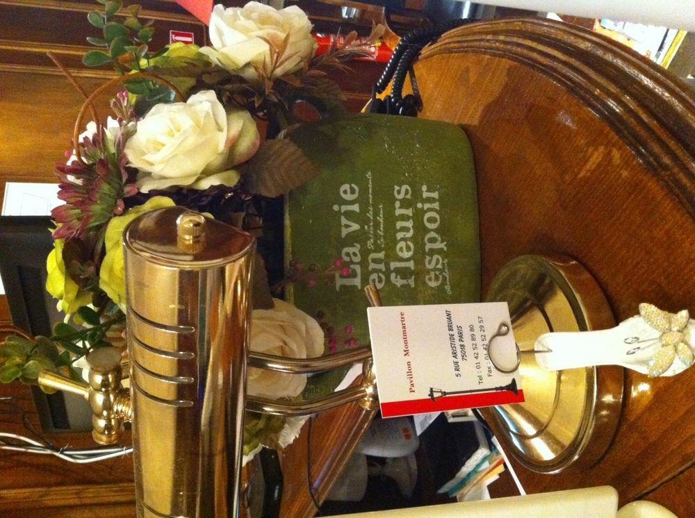 Korner Montmartre Hotel Paris Luaran gambar